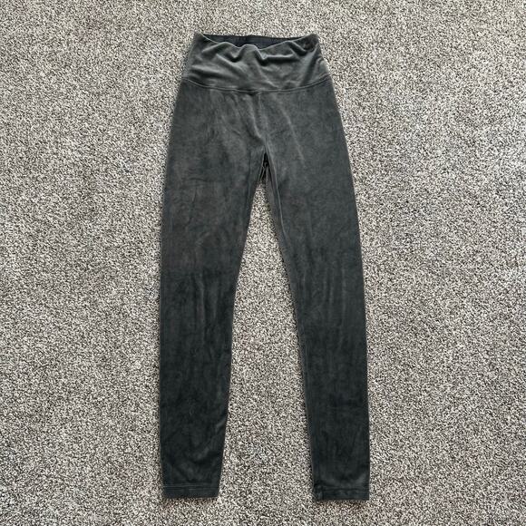 Aerie Offline gray soft velvet leggings size M short - Picture 2 of 11